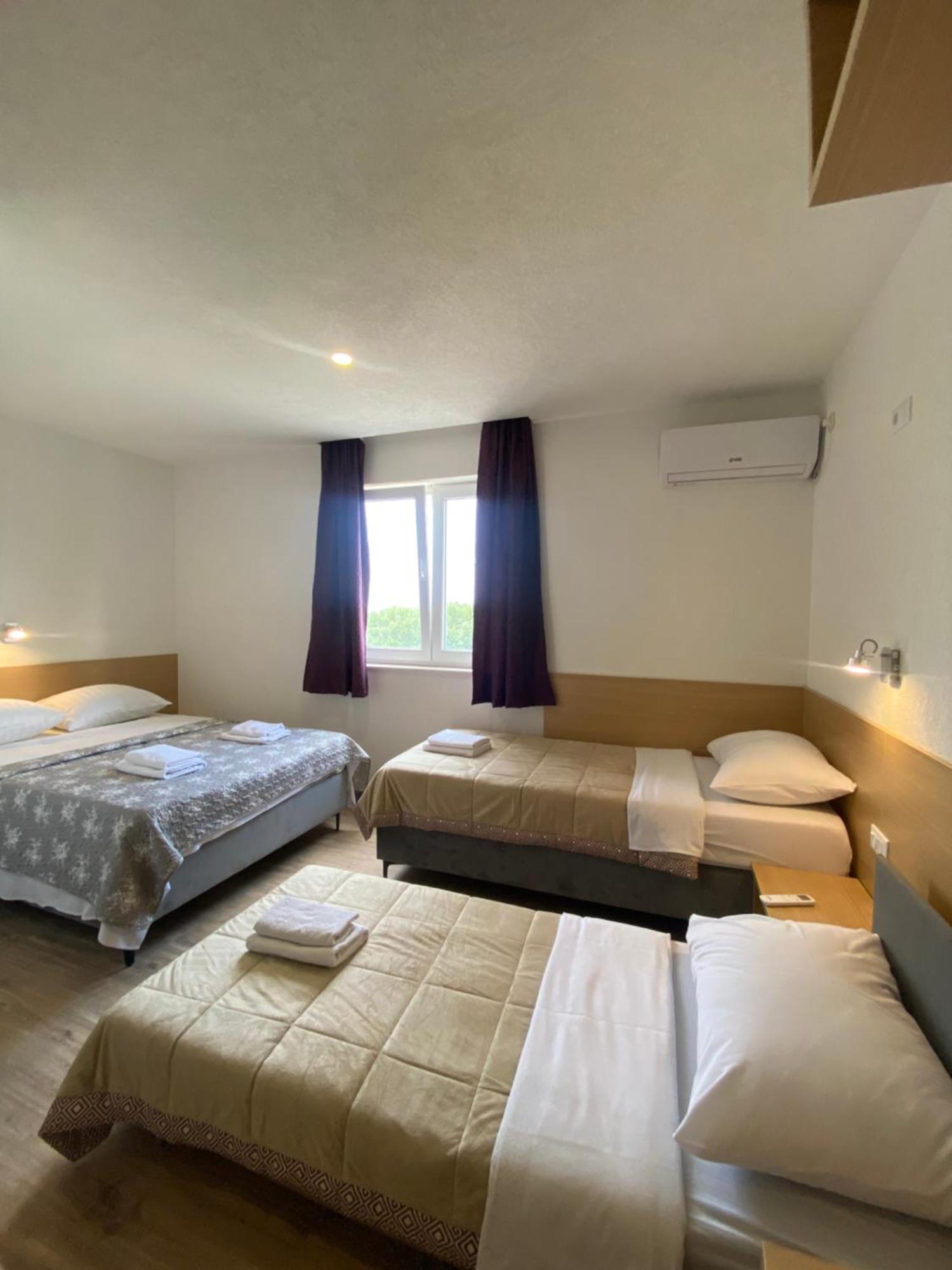 Pansion Raspudic Bed & Breakfast Međugorje Eksteriør bilde